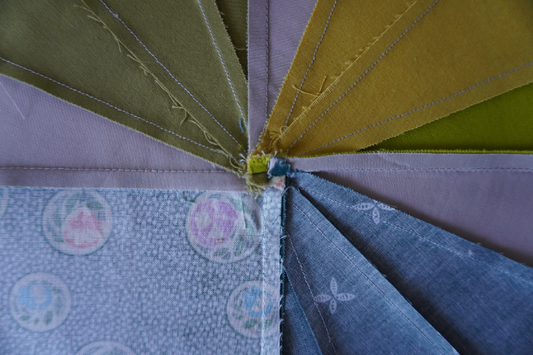How to Spin Your Butterfly Waltz Quilt Seams to Reduce Bulk